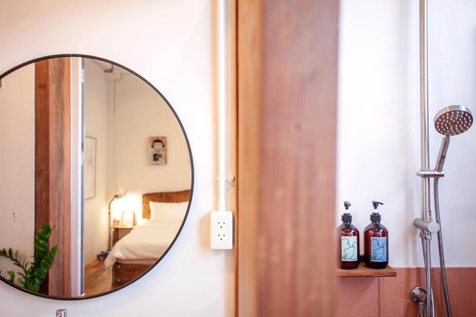 Mana Craft Stay Bangkok Ngoại thất bức ảnh